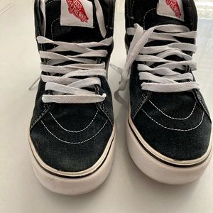 Vans Off The Wall Black Med-tops